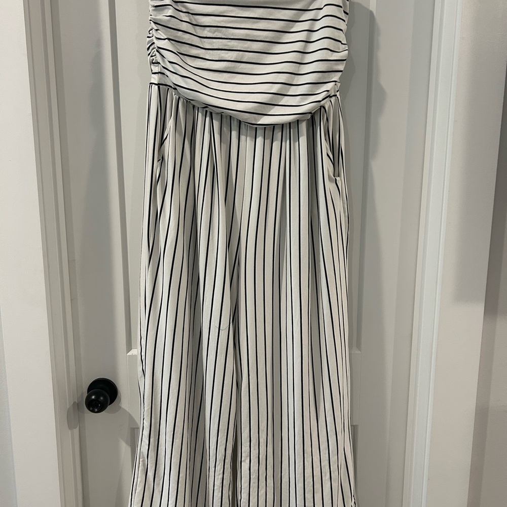 Heart Hips Black and White Strapless jumpsuit